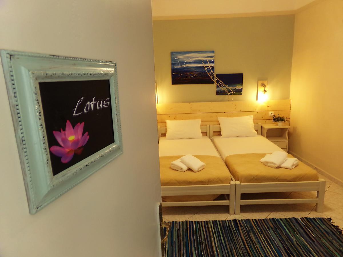 Leia Guest House Ермополи Екстериор снимка